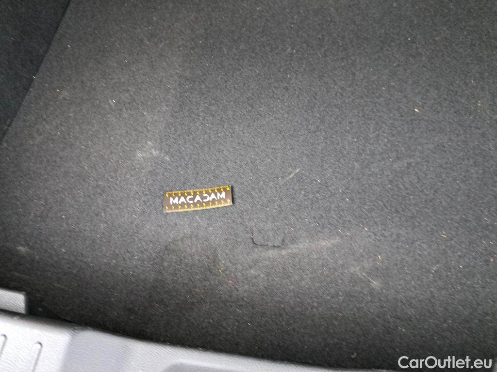  Nissan  Juke NISSAN  / 2019 / 5P / Crossover DIG-T 114 BVM6 Business Edition #17