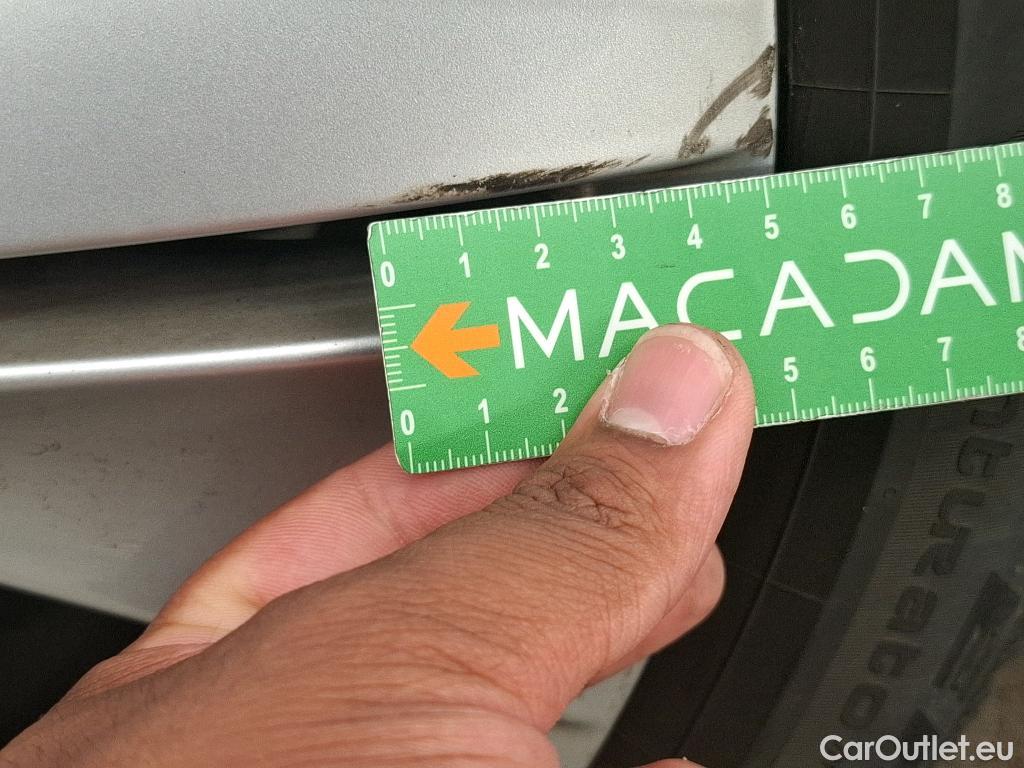  Volkswagen  Golf  VOLKSWAGEN / 2020 / 5P / Berline 2.0 TDI SCR 115 DSG7 Life Busi #49