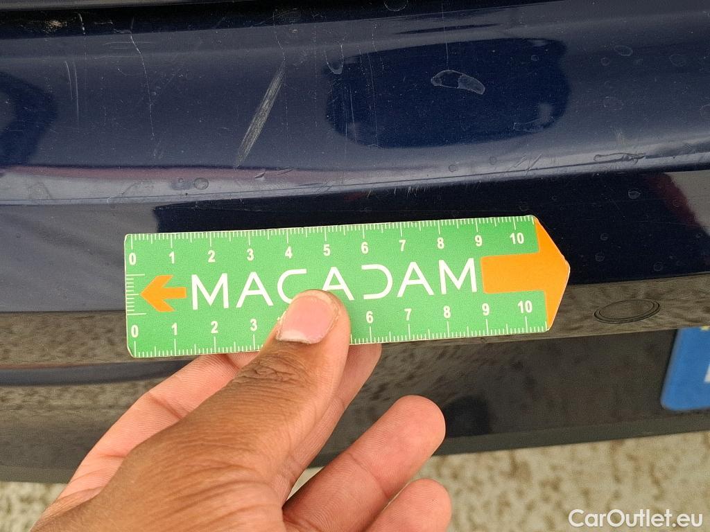  Volkswagen  Golf  VOLKSWAGEN / 2020 / 5P / Berline 2.0 TDI SCR 115 DSG7 Life Busi #29