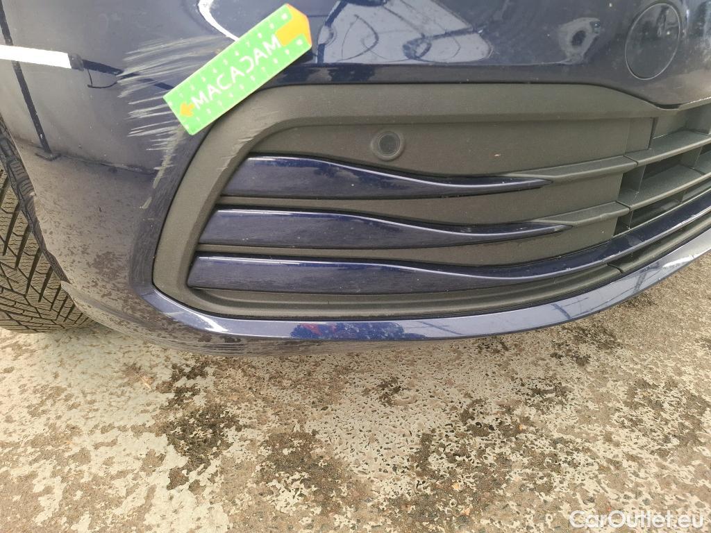  Volkswagen  Golf  VOLKSWAGEN / 2020 / 5P / Berline 2.0 TDI SCR 115 DSG7 Life Busi #79