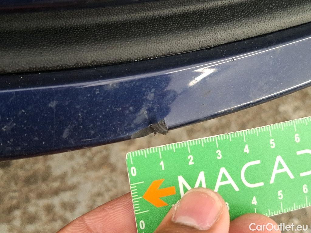  Volkswagen  Golf  VOLKSWAGEN / 2020 / 5P / Berline 2.0 TDI SCR 115 DSG7 Life Busi #45