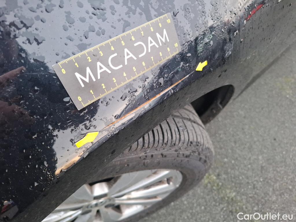  Volkswagen  Golf  VII Berline Confortline Business BMT 1.6 TDI 115CV BVM5 E6dT #23