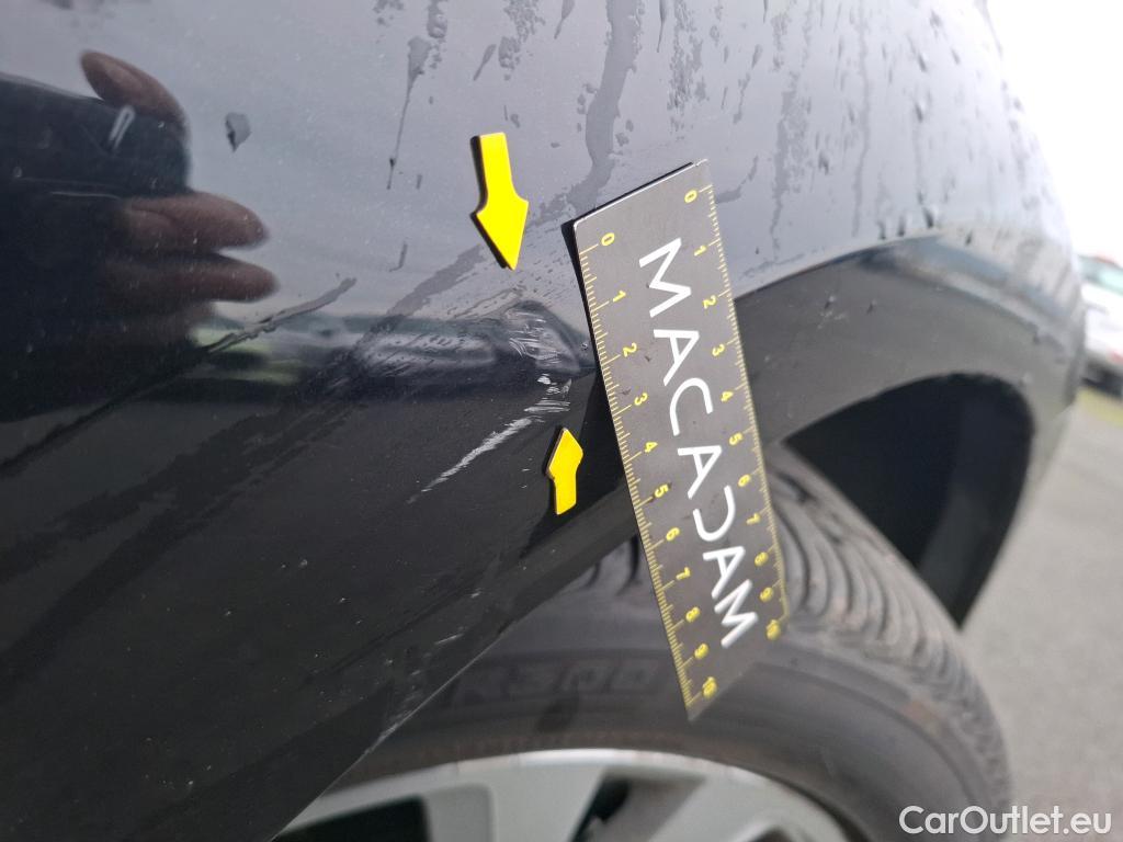  Volkswagen  Golf  VII Berline Confortline Business BMT 1.6 TDI 115CV BVM5 E6dT #31