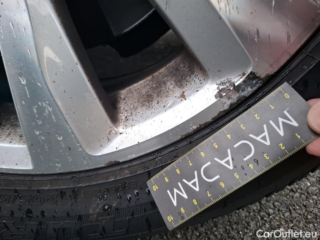  Volkswagen  Golf  VII Berline Confortline Business BMT 1.6 TDI 115CV BVM5 E6dT #58