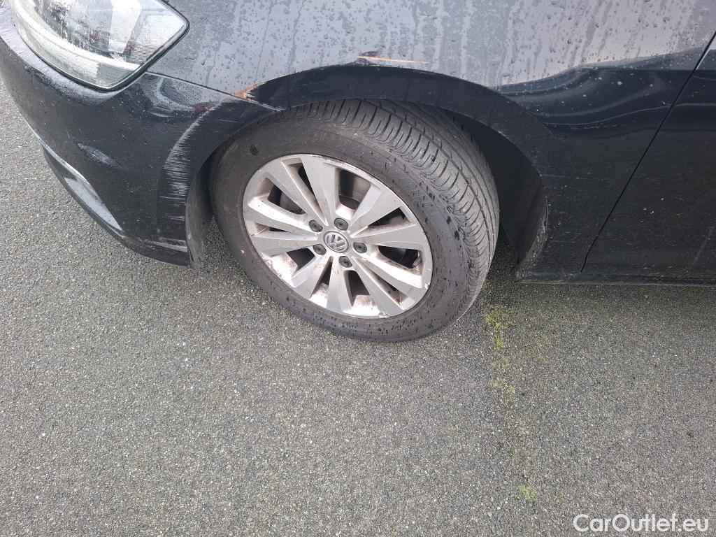  Volkswagen  Golf  VII Berline Confortline Business BMT 1.6 TDI 115CV BVM5 E6dT #52