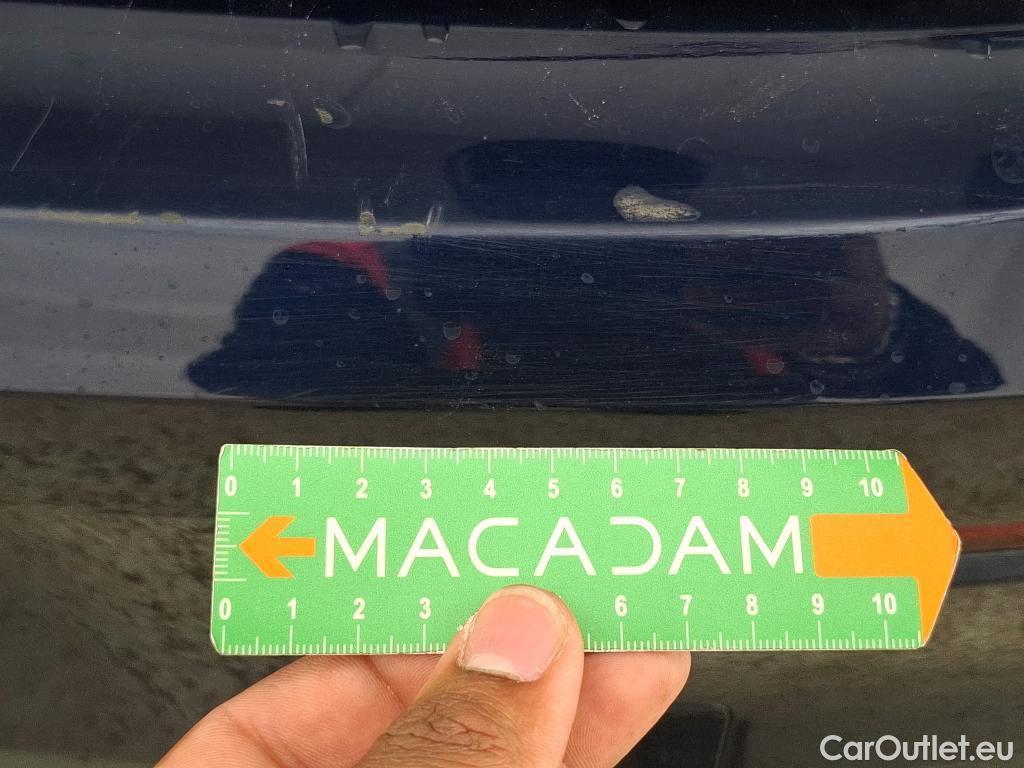  Volkswagen  Golf  VOLKSWAGEN / 2020 / 5P / Berline 2.0 TDI SCR 115 DSG7 Life Busi #34