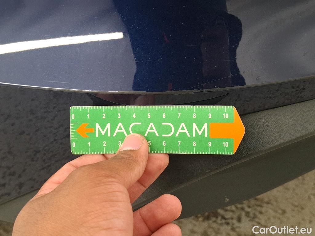  Volkswagen  Golf  VOLKSWAGEN / 2020 / 5P / Berline 2.0 TDI SCR 115 DSG7 Life Busi #27