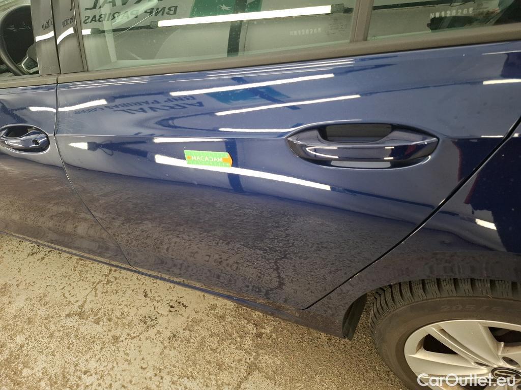  Volkswagen  Golf  VOLKSWAGEN / 2020 / 5P / Berline 2.0 TDI SCR 115 DSG7 Life Busi #14