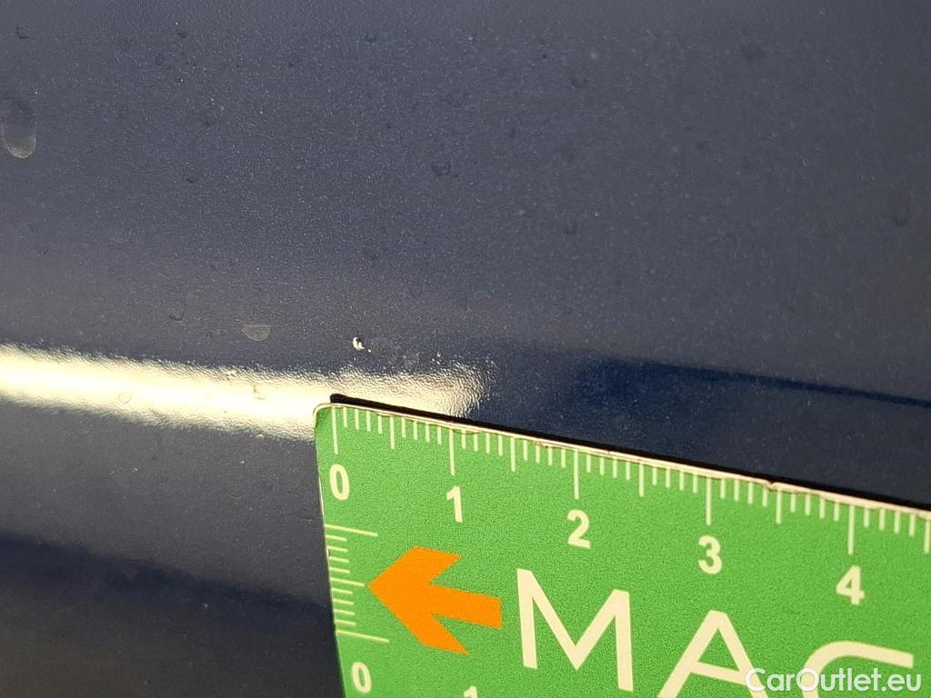  Volkswagen  Golf  VOLKSWAGEN / 2020 / 5P / Berline 2.0 TDI SCR 115 DSG7 Life Busi #22