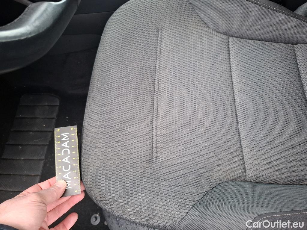  Volkswagen  Golf  VII Berline Confortline Business BMT 1.6 TDI 115CV BVM5 E6dT #68