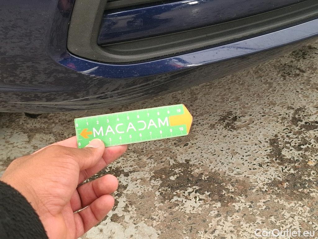  Volkswagen  Golf  VOLKSWAGEN / 2020 / 5P / Berline 2.0 TDI SCR 115 DSG7 Life Busi #42