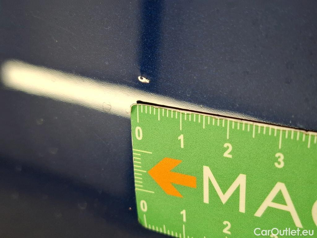  Volkswagen  Golf  VOLKSWAGEN / 2020 / 5P / Berline 2.0 TDI SCR 115 DSG7 Life Busi #15