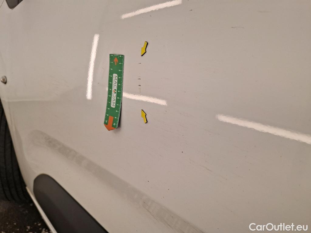  Citroen  Berlingo  Fourgon Club M 650 1.5 BlueHDi 75CV BVM5 E6dT #29