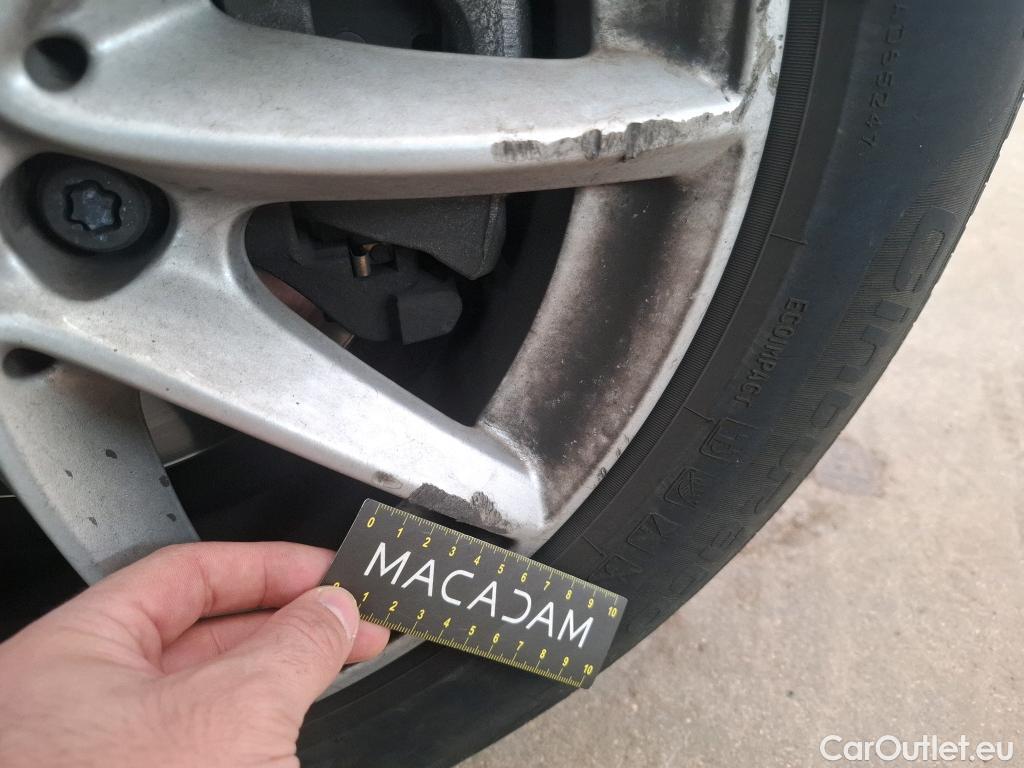  Bmw  Serie 2 Série 2 Active Tourer 216d Lounge 1.5 115CV BVA7 E6d #33