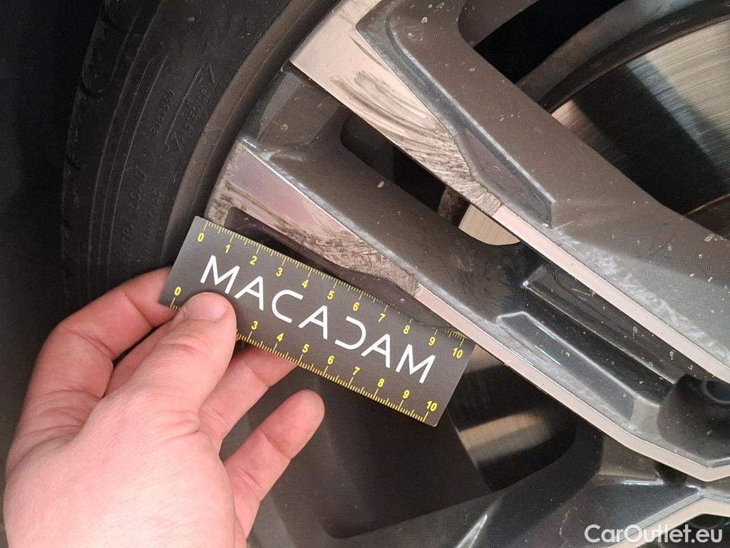  Bmw  Serie 1 Série 1 Berline 120 d xDrive M Sport 2.0 190CV BVA8 E6d #34