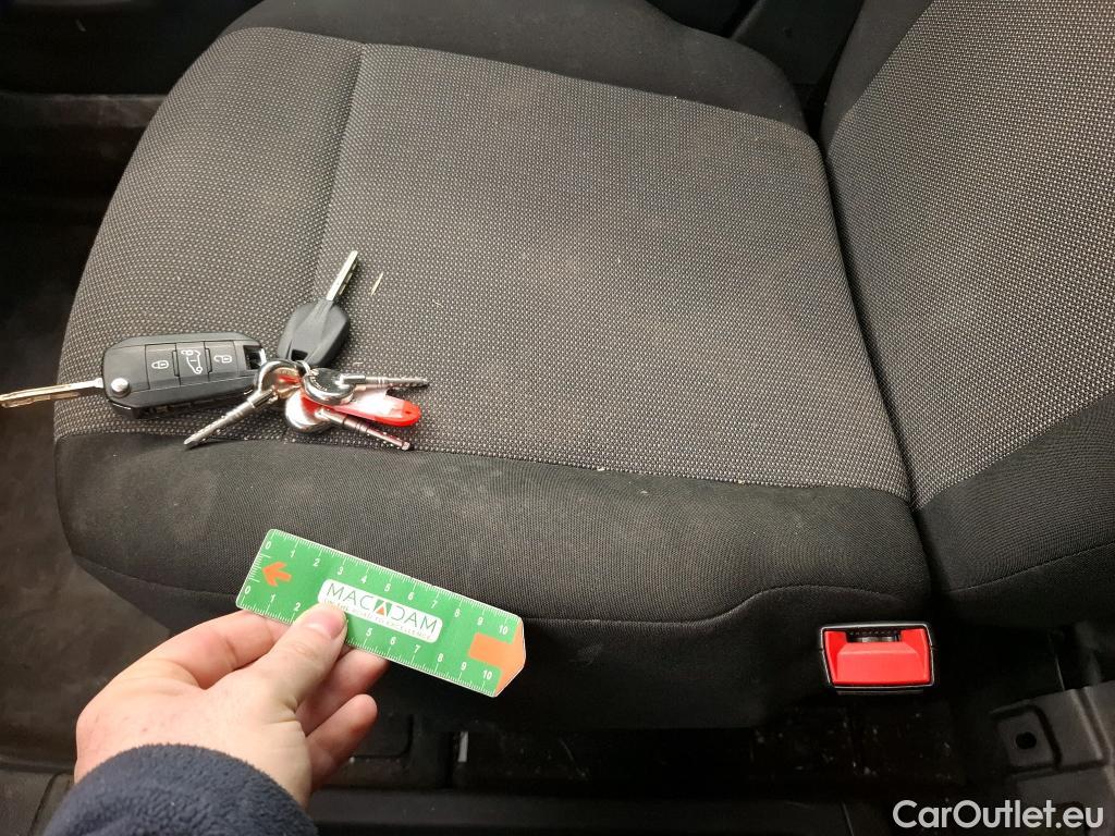  Citroen  Berlingo  Fourgon Club M 650 1.5 BlueHDi 75CV BVM5 E6dT #33