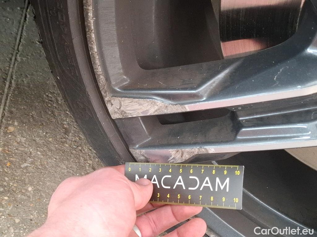  Bmw  Serie 1 Série 1 Berline 120 d xDrive M Sport 2.0 190CV BVA8 E6d #32