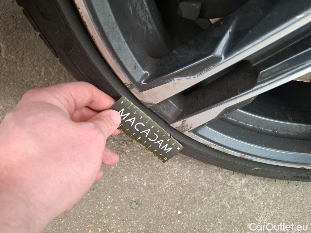  Bmw  Serie 1 Série 1 Berline 120 d xDrive M Sport 2.0 190CV BVA8 E6d #17