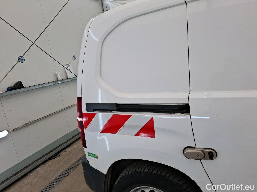  Citroen  Berlingo  Fourgon Worker M 1000 1.2 PureTech 130CV BVA8 E6d #1