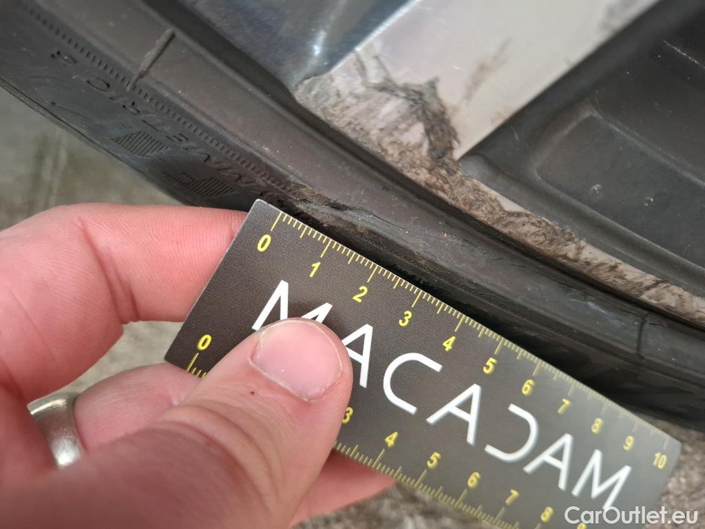  Bmw  Serie 1 Série 1 Berline 120 d xDrive M Sport 2.0 190CV BVA8 E6d #7