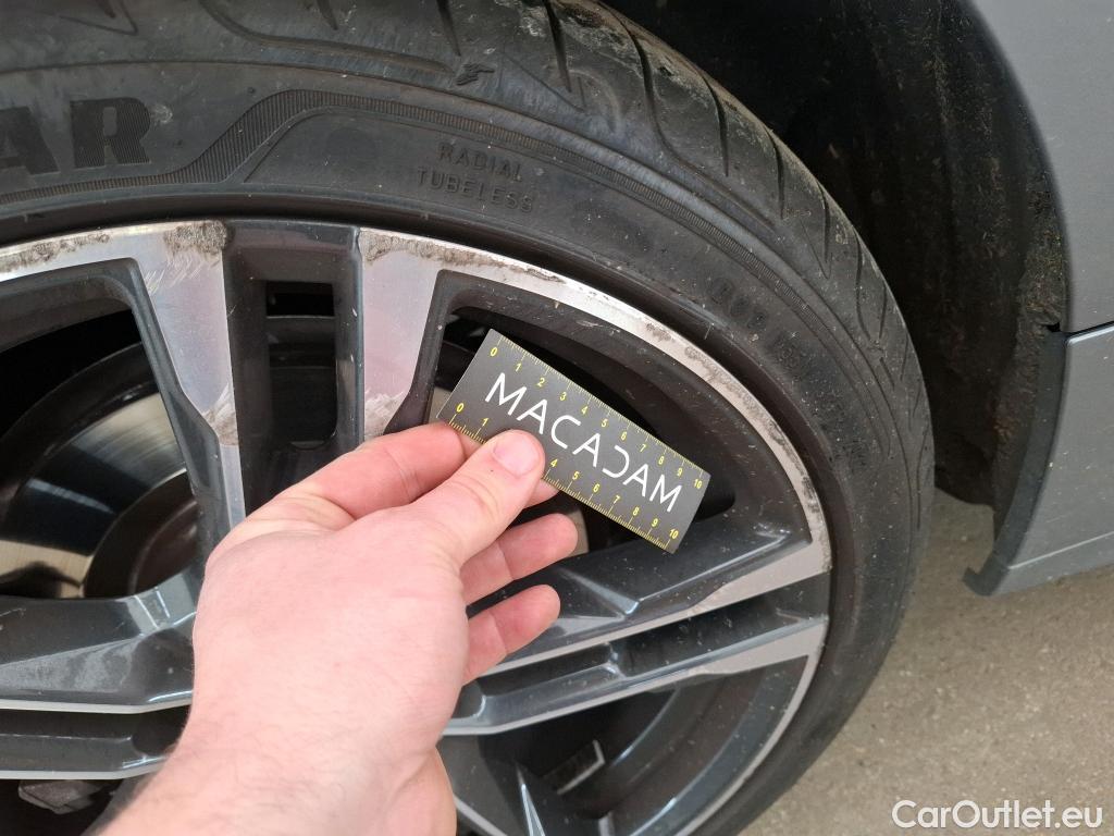  Bmw  Serie 1 Série 1 Berline 120 d xDrive M Sport 2.0 190CV BVA8 E6d #20