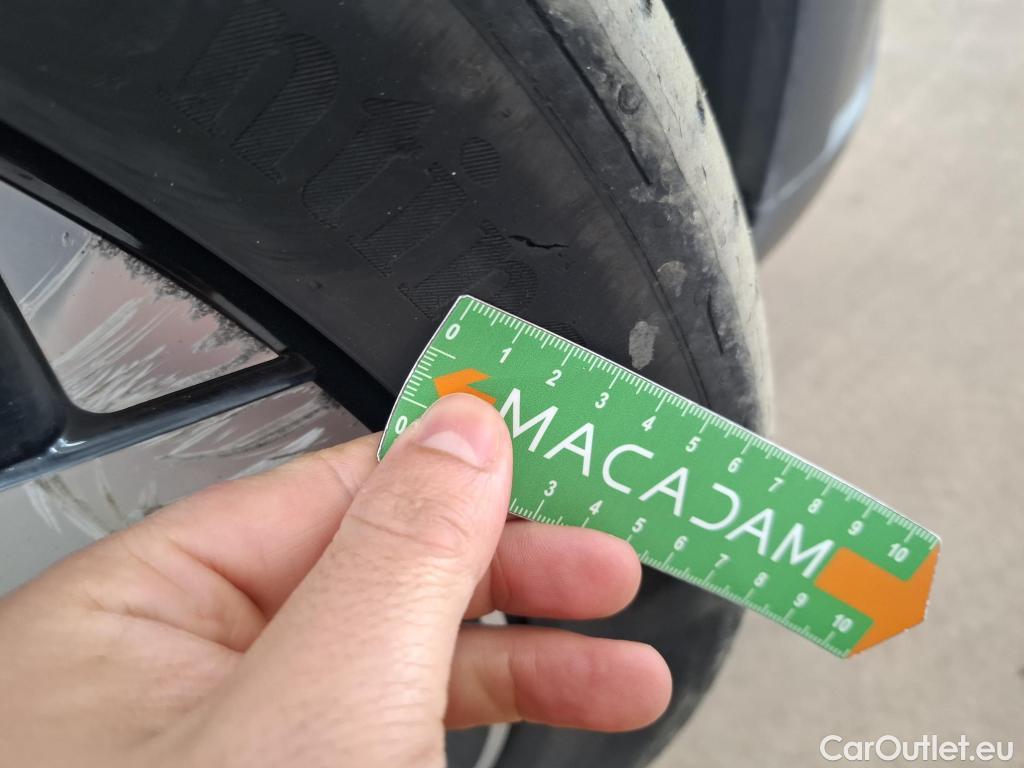  Citroen  C3  Shine Pack 1.2 PureTech 110CV BVA6 6E #13