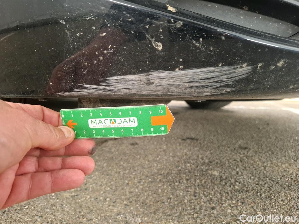  Bmw  Serie 1 BMW Série 1 / 2019 / 5P / Berline 1.5 116D DKG7 Business Design #2