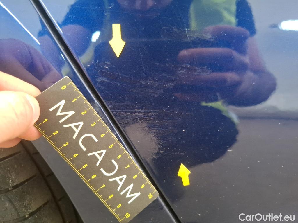  Audi  A4 AUDI  Avant / 2019 / 5P / Break 40 TFSI ultra 204 S tronic Avus #8