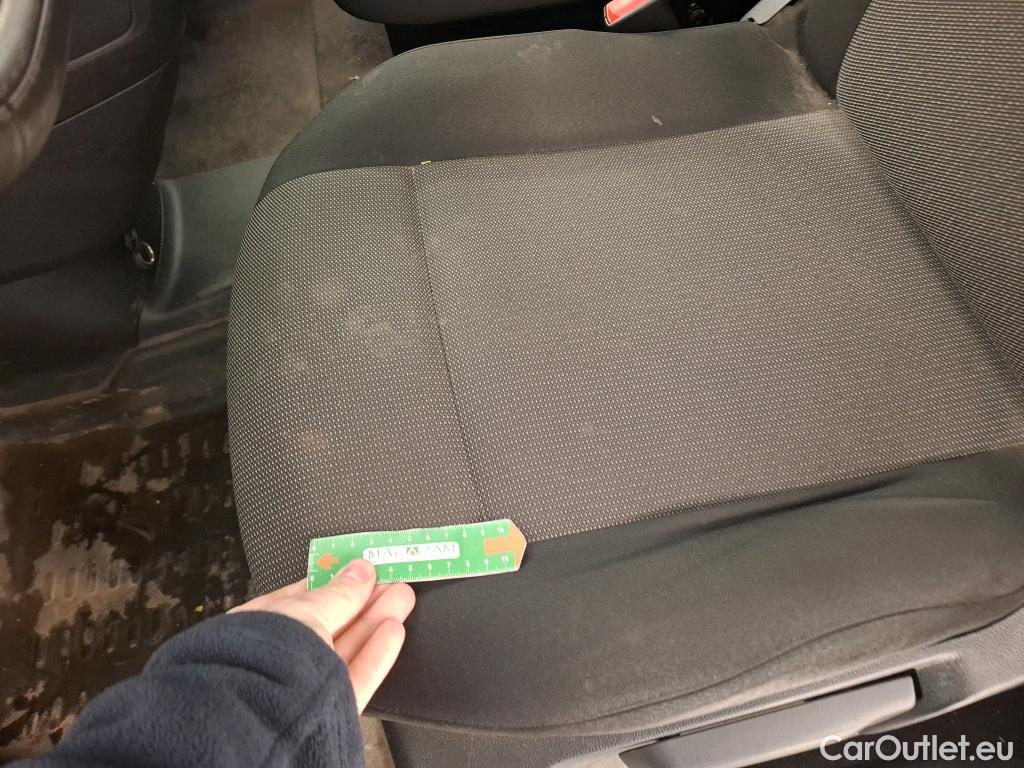  Citroen  Berlingo  Fourgon Club M 650 1.5 BlueHDi 75CV BVM5 E6dT #32