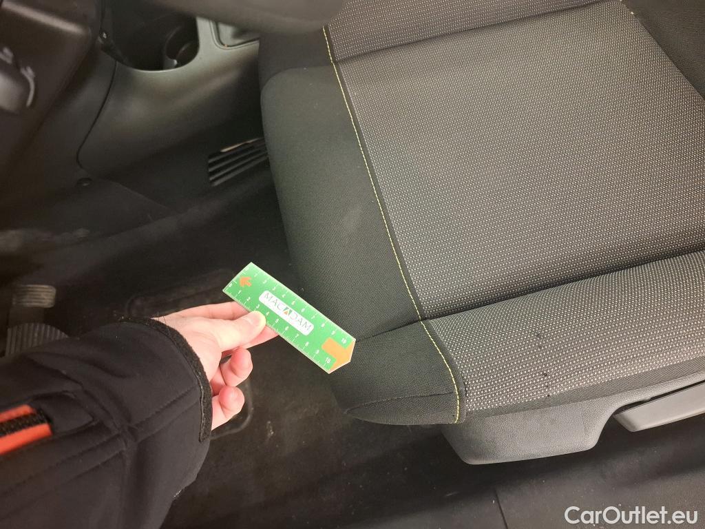  Citroen  C3 CITROEN  Société / 2020 / 5P / Berline / VU BlueHDi 100 SandS BVM6 Feel Nav #9