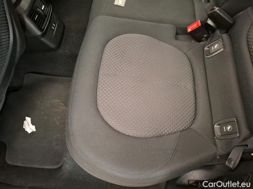  Bmw  Serie 2 Série 2 Active Tourer 216d Lounge 1.5 115CV BVA7 E6d #48