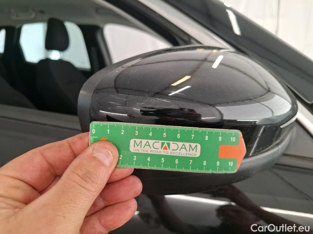  Ford  Kuga FORD  / 2019 / 5P / SUV 2.5 190 hybrid Flexifuel Pshift Titanium #49