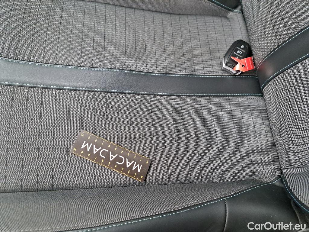  Peugeot  2008  Allure Business 1.5 HDi 110CV BVM6 E6d #17