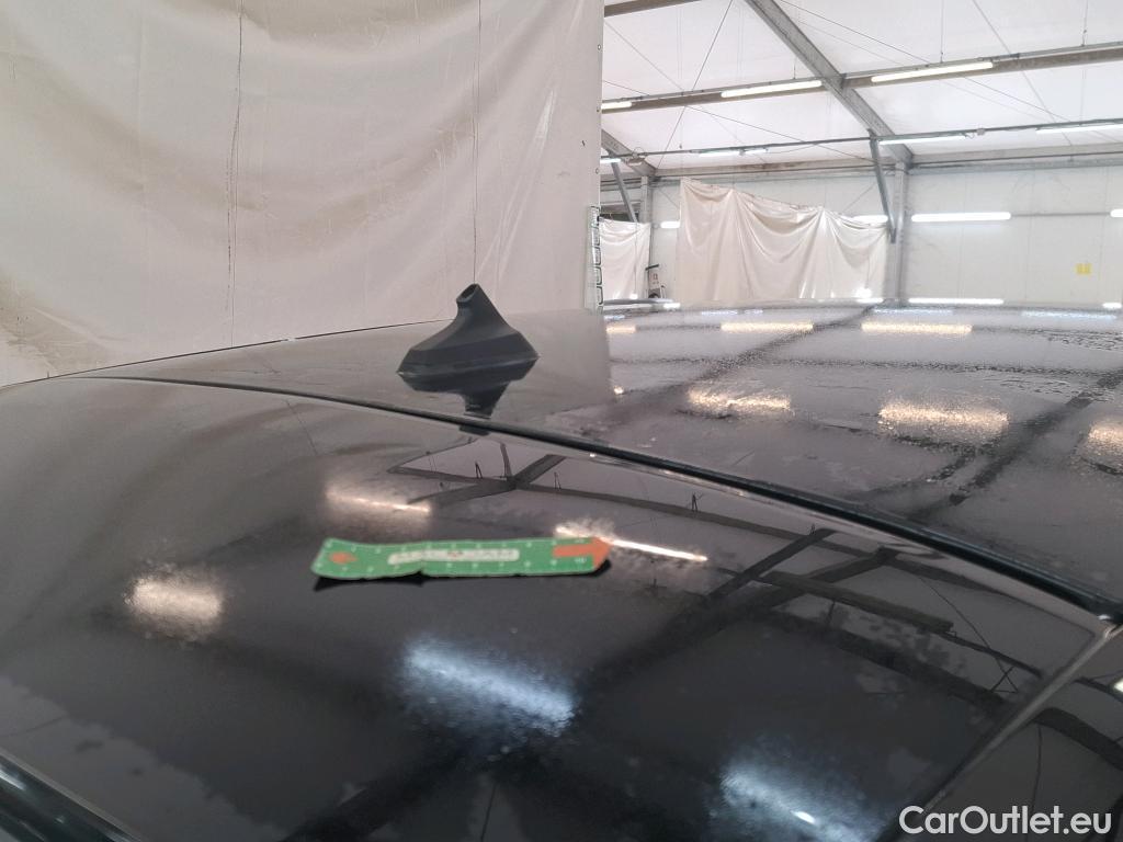  Renault  Captur RENAULT  / 2019 / 5P / SUV Business E-Tech hybride rechargeable 160 #34