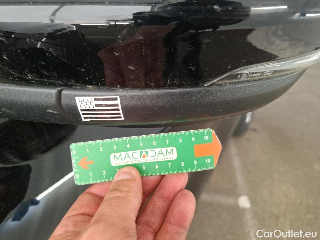  Ford  Kuga FORD  / 2019 / 5P / SUV 2.5 190 hybrid Flexifuel Pshift Titanium #54