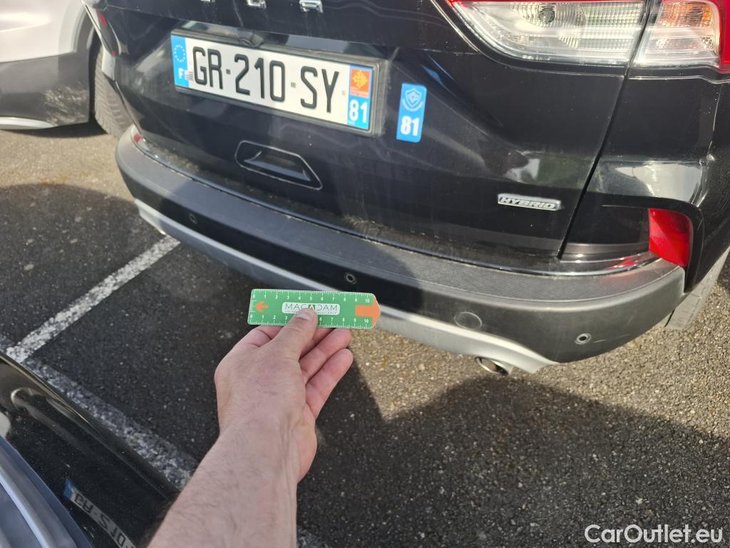  Ford  Kuga FORD  / 2019 / 5P / SUV 2.5 190 hybrid Flexifuel Pshift Titanium #31