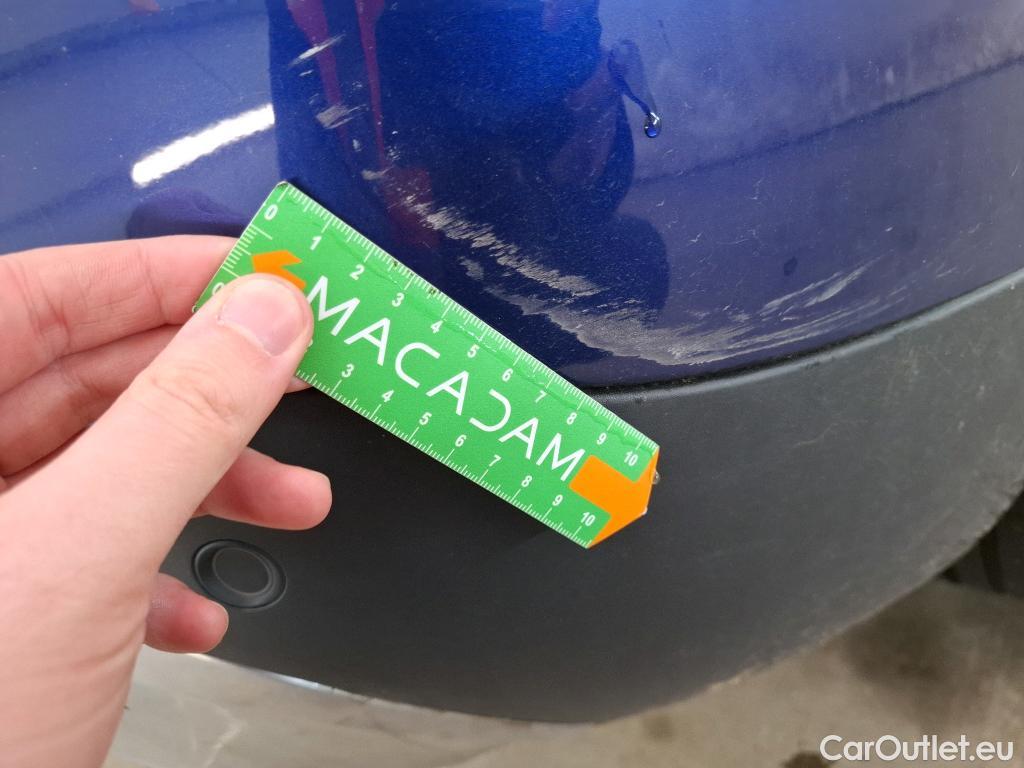  Mercedes  GLB MERCEDES-BENZ  / 2019 / 5P / SUV  200 Business Line #2