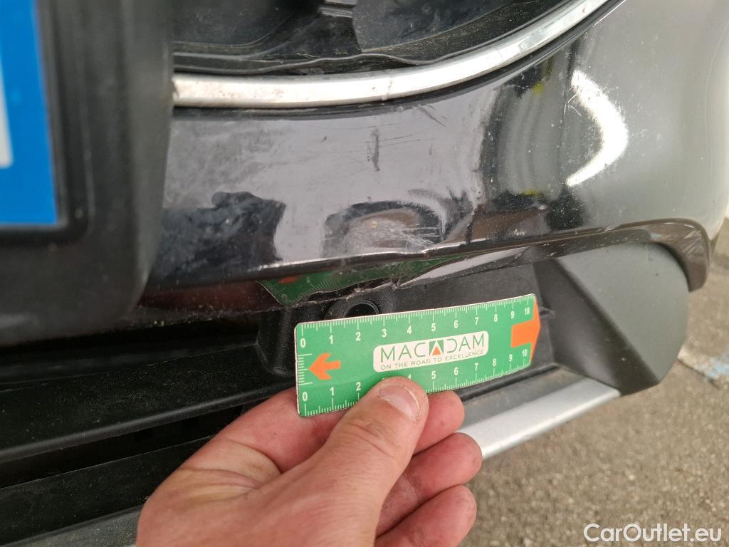  Ford  Kuga FORD  / 2019 / 5P / SUV 2.5 190 hybrid Flexifuel Pshift Titanium #5