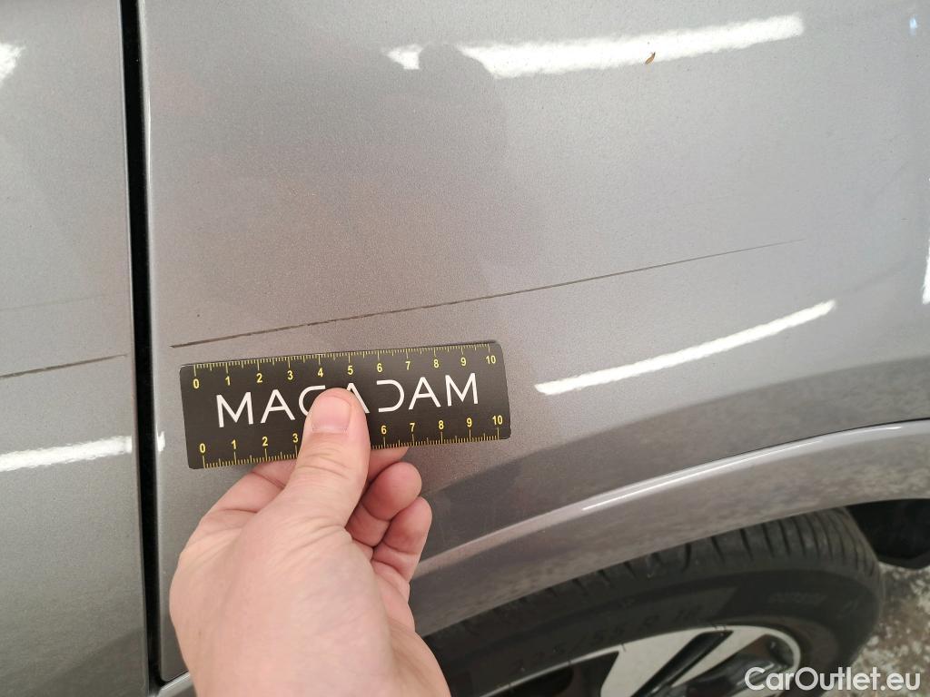  Opel   Grandland X Grandland X Business Elegance 1.5 130CV BVA8 E6d #35