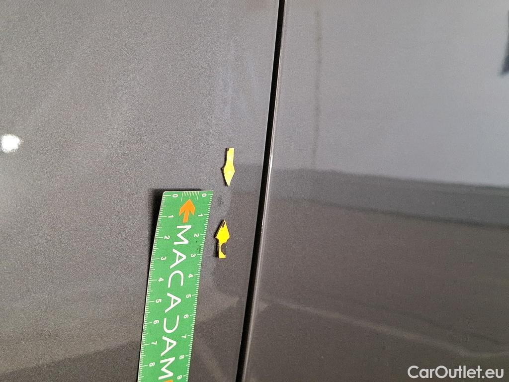  Citroen  C5 Aircross CITROEN   2018  5P  SUV Hybrid 225 ëEAT8 Business #131