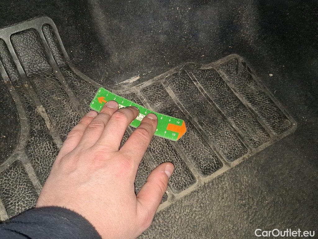  Renault  Captur RENAULT  / 2019 / 5P / SUV Business E-Tech hybride rechargeable 160 #14