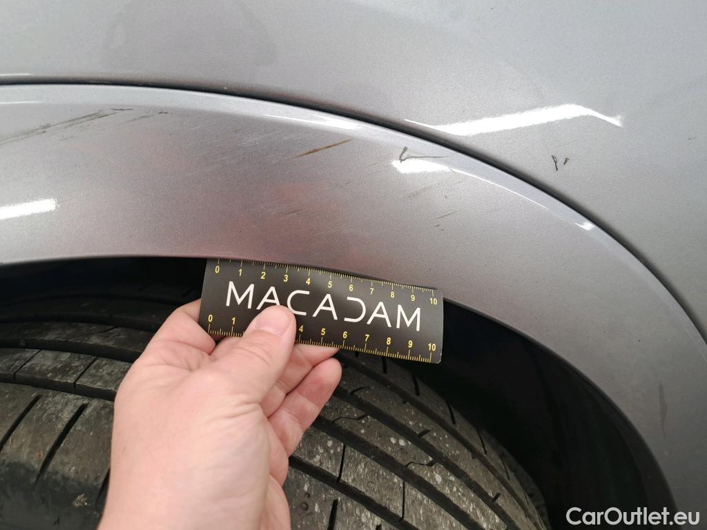  Opel   Grandland X Grandland X Business Elegance 1.5 130CV BVA8 E6d #28