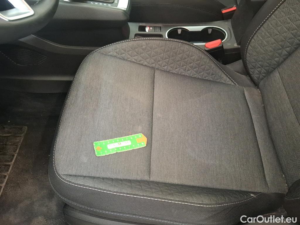 Renault  Captur RENAULT  / 2019 / 5P / SUV Business E-Tech hybride rechargeable 160 #31
