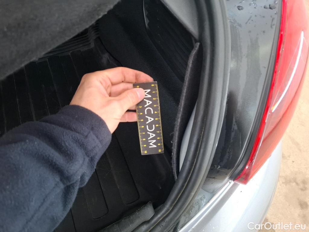  Peugeot  208  Affaire Premium Pack 1.5 HDi 100CV BVM5 E6dT #93