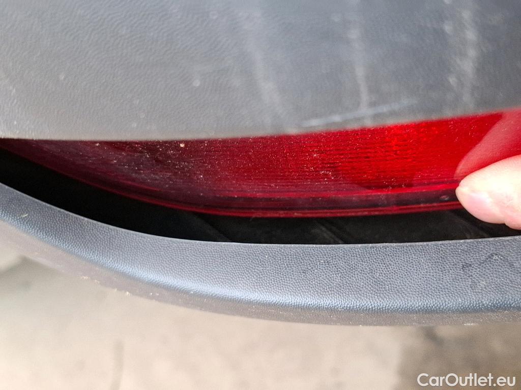  Renault  Arkana RENAULT  / 2021 / 5P / SUV R.S. Line TCe 160 EDC FAP - 21B #5