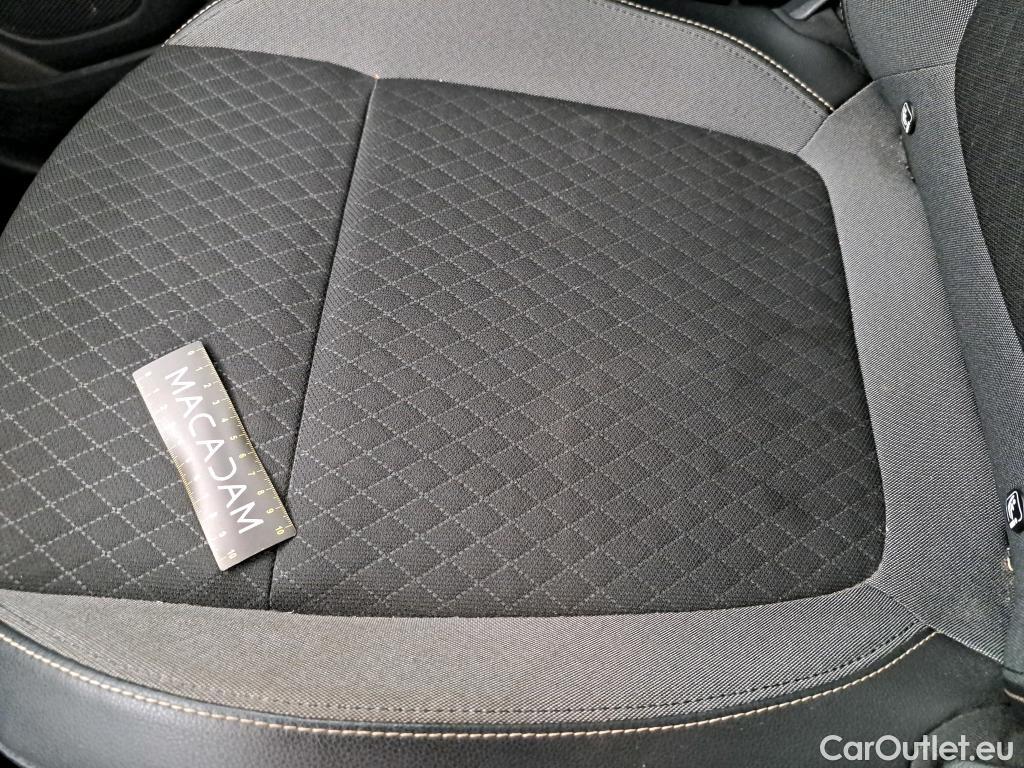  Opel   Grandland X Grandland X Business Elegance 1.5 130CV BVA8 E6d #30