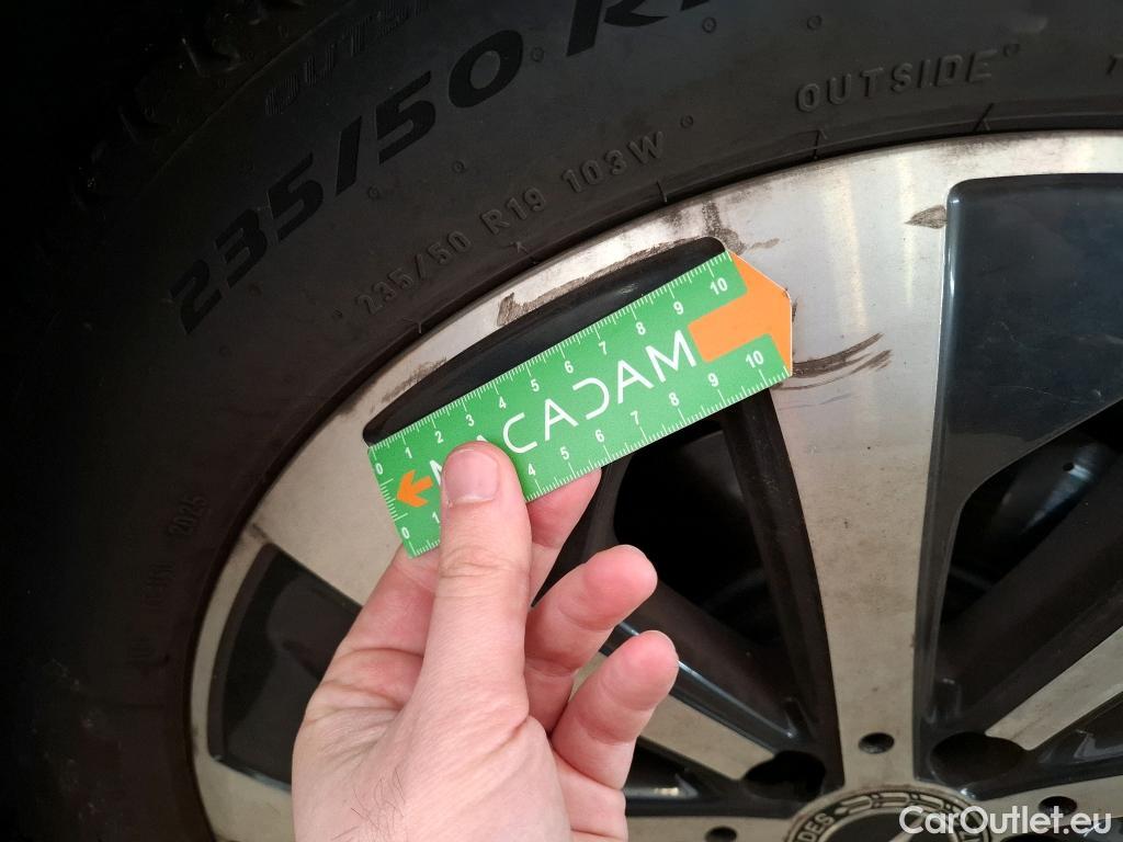  Mercedes  GLB MERCEDES-BENZ  / 2019 / 5P / SUV  200 Business Line #6