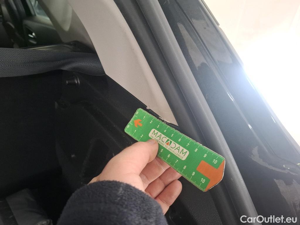  Renault  Captur RENAULT  / 2019 / 5P / SUV Business E-Tech hybride rechargeable 160 #16