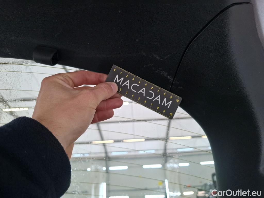  Peugeot  208  Affaire Premium Pack 1.5 HDi 100CV BVM5 E6dT #38