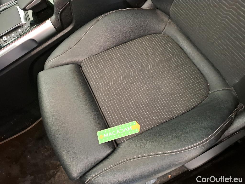  Mercedes  GLB MERCEDES-BENZ  / 2019 / 5P / SUV  200 Business Line #14